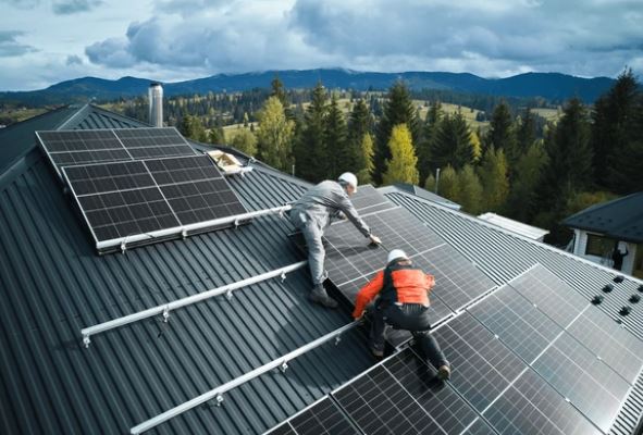 Installation de panneaux solaires 