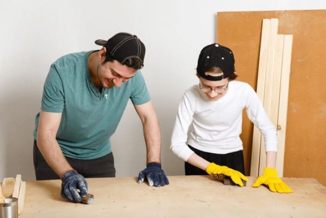 Comment devenir un bricoleur ou une bricoleuses ,en partant de zéro,grâce à la méthode Batirexys